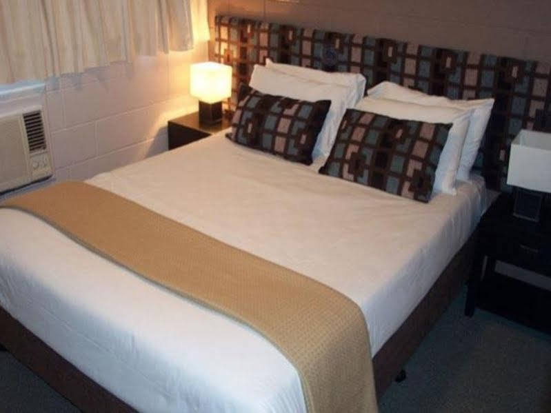 Puffers Inn Loganholme Ngoại thất bức ảnh
