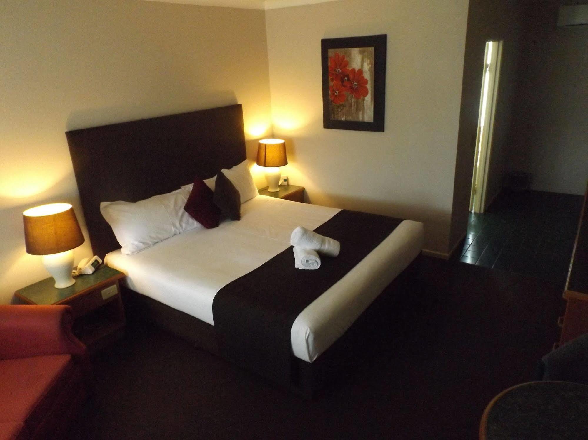 Puffers Inn Loganholme Ngoại thất bức ảnh